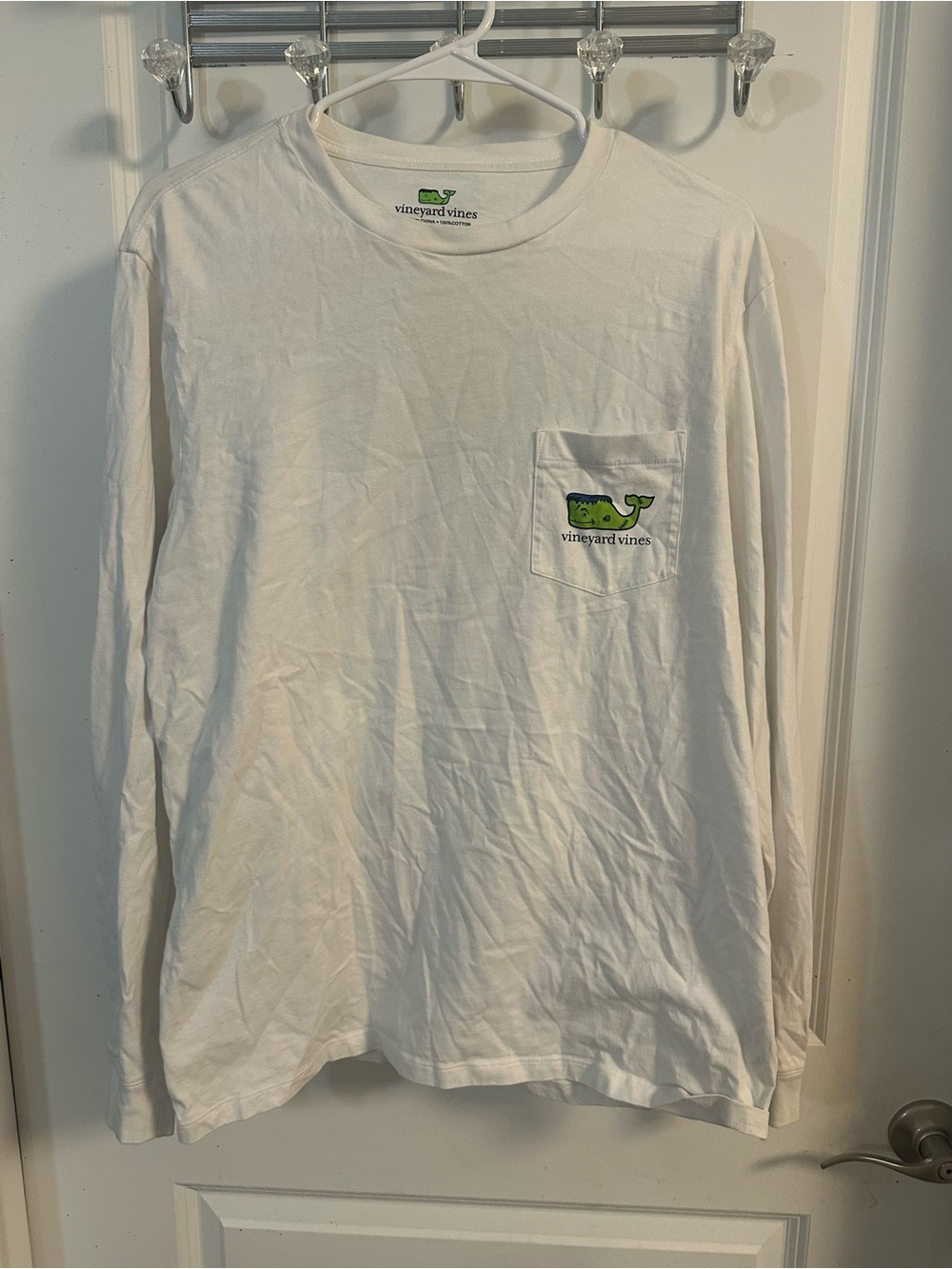 Vineyard Vines White Long-Sleeve Pocket Tee with Green Whale Logo